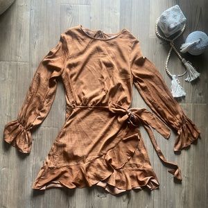Hello Molly “HIDDEN FIGURES DRESS TAN” Size Medium
